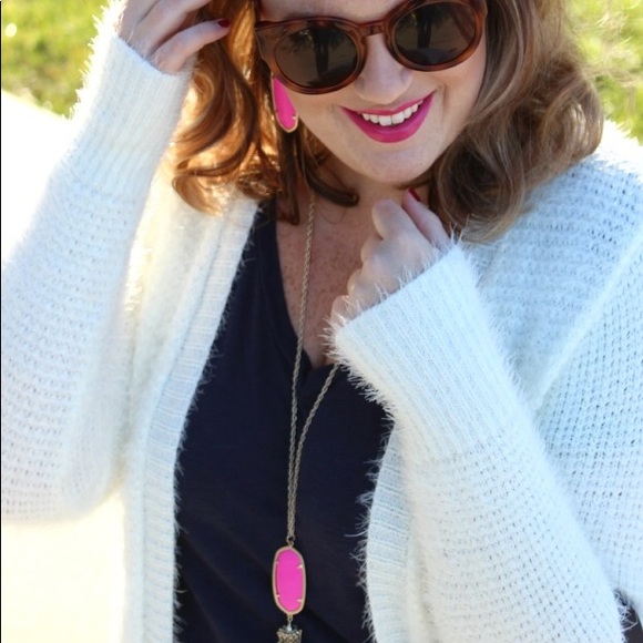 Kendra Scott Jewelry - Kendra Scott Set in Magenta